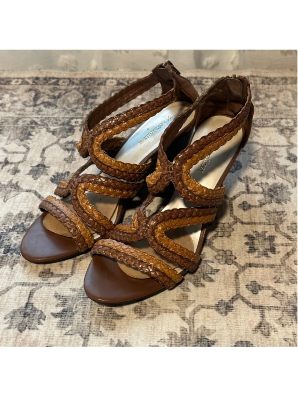 Naturalizer these are